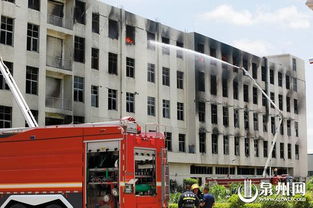 泉州晉江一五層鞋廠著火 消防員高溫天撲救5小時累趴