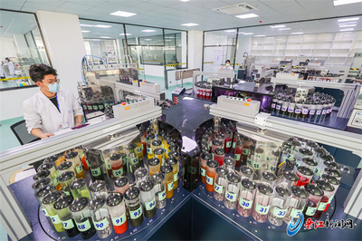 晉江筑巢引鳳聚群英 服務高質量發展大局--全國首個縣域博士后工作站發展綜述