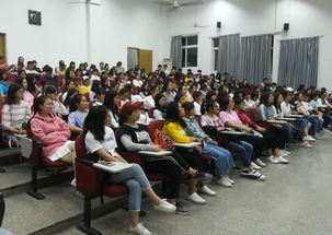 王偉博士闡述菲華文學的晉江經驗