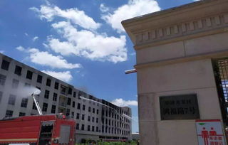 突發 晉江萬克鞋廠大火 整棟樓陷火海,現場濃煙滾滾......